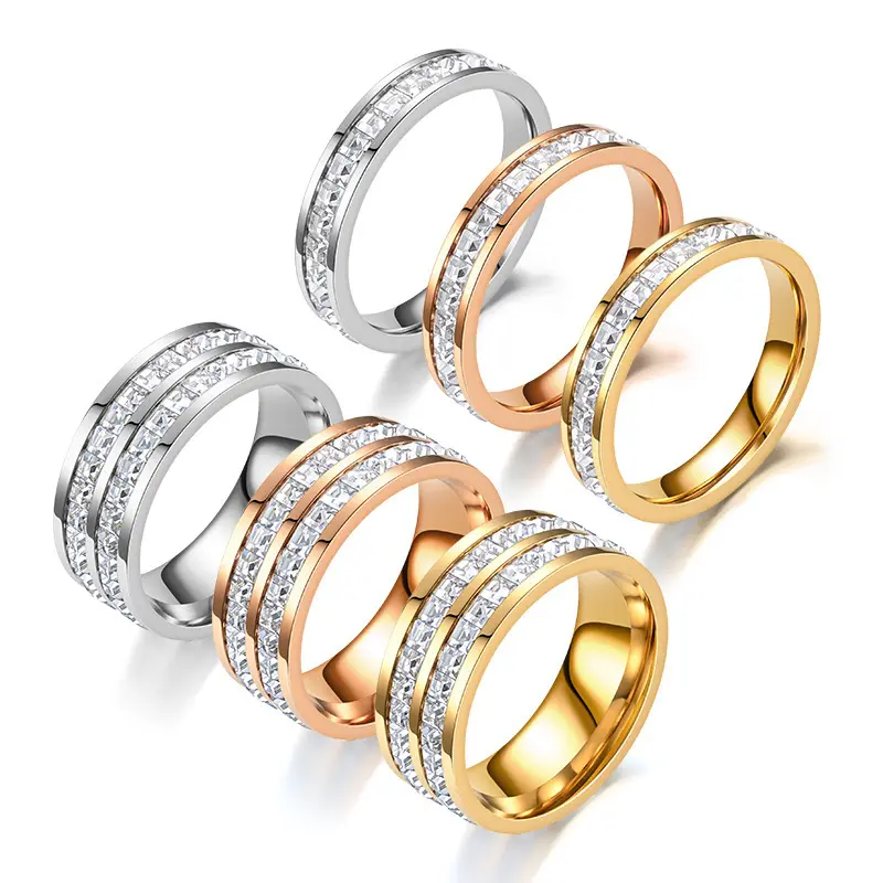 Light Luxury Full Diamond Wedding Ring Stainless Steel 18K Gold Plated Ring For Women