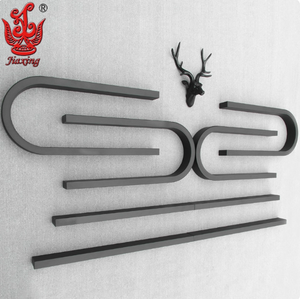 رف تخزين حديدي محمول على شكل حرف U لطلاء الأظافر وملحقاتها رف تخزين حديدي معلق - Product Image 3