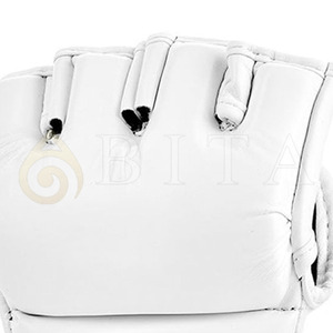 Guantes de MMA de Cuero de Alta Calidad a Precio Económico, Guantes Ligeros para Entrenamiento de Combate al Aire Libre con Correa de Muñeca Ajustable - Product Image 3