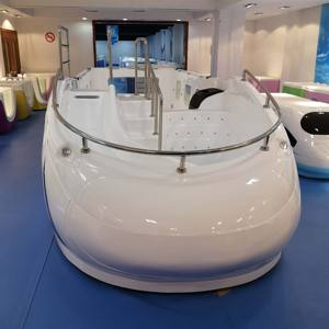 Bañera de Hidromasaje Acrílica Independiente BG-688 para Parques Infantiles y Piscinas - Product Image 5