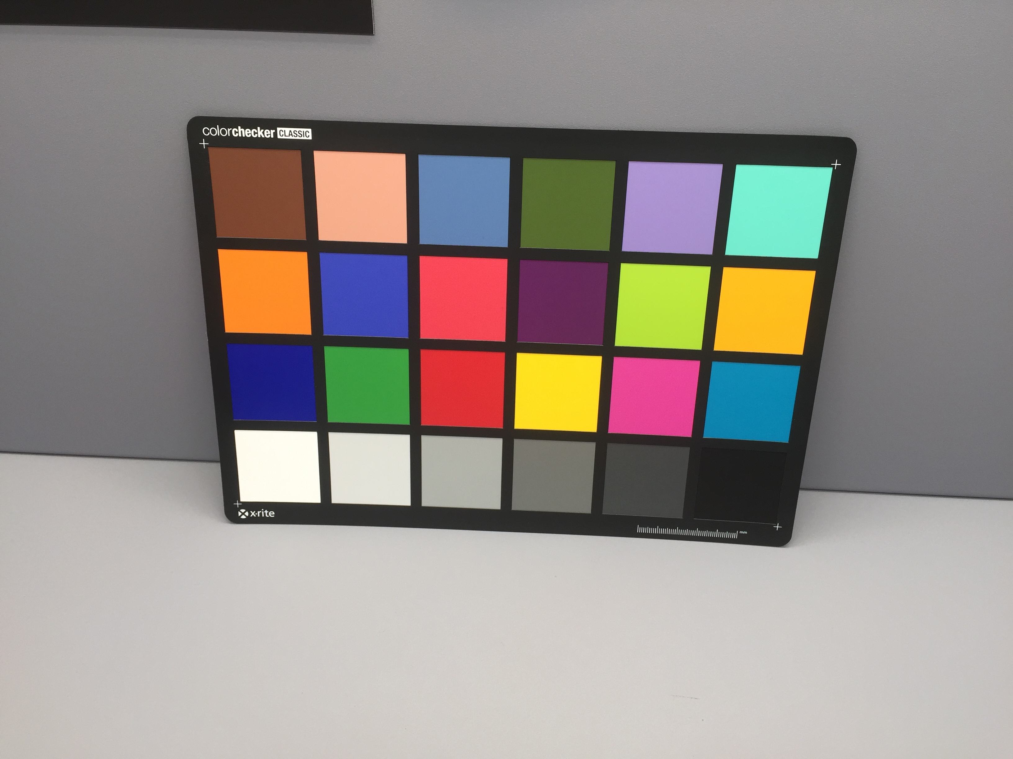 3nh Ye0188 24色演色チャート（紙製）1年保証 X-rite Colorchecker
