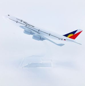 Plusieurs styles de B747-400 Boeing (16cm 1/400) - Product Image 5