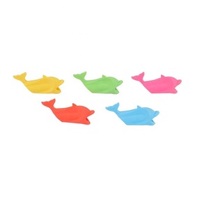 Agarraderas de Plástico Duraderas y Lavables con Forma de Pez para Lápices y Bolígrafos, Venta al por Mayor, Zhejiang Modern, Agarraderas Correctoras de Hábitos de Escritura <span class=keywords><strong>3D</strong></span> con Forma de Delfín para Niños - Product Image 2