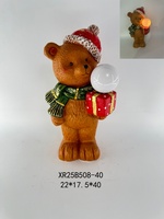 Mini figurine de gnome de Noël avec lumière solaire, tenant un livre joyeux, statue de gnome Père Noël en résine pour la décoration des étagères et des tables de fêtes