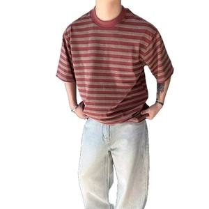 Camiseta de Manga Corta para Hombre, Estilo Casual, Cuello Redondo, con Cuentas, Color Rojo Vintage, Holgada, Verano 2025 - Product Image 5