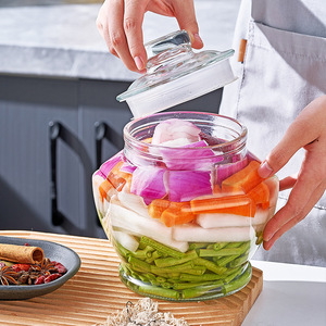 Pot de conservation rond transparent avec couvercle en plastique, taille L, hermétique, pour le kimchi et les écorces de mandarine séchées - Product Image 1