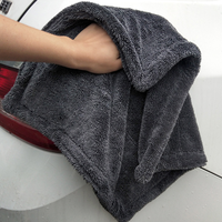 Fournisseur professionnel serviette de séchage en microfibre tordue 1200gsm