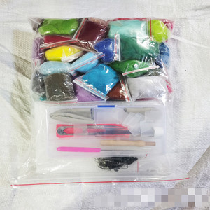 Ensemble de <span class=keywords><strong>6</strong></span> filatures artisanales <span class=keywords><strong>en</strong></span> laine mérinos, fibre de laine, feutrage à l'aiguille humide, artisanat <span class=keywords><strong>en</strong></span> feutrage, ensemble de feutrage <span class=keywords><strong>en</strong></span> laine - Product Image 2