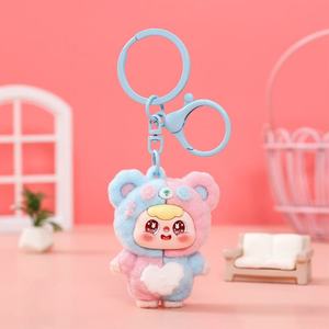 Llavero de peluche con diseño de oso de dibujos animados en 3D, de piel sintética suave, con mosquetón para bolso o coche. - Product Image 2