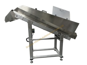 Klantspecifieke roestvrijstalen kettingbandheftruck met trapvoeder voor voedersystemen - Product Image 2
