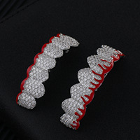 En gros Grillz CZ Iced Out Red Drip, Capuchons dentaires Vampire Teeth, Bijoux dentaires Hip Hop, Mode Halloween, Plaqué or 14K, Forme en U, Unisexe