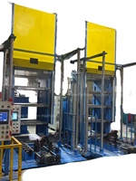 Machine automatique de fabrication de pneus avec système d'inspection intégré pour une qualité de pneus constante et une réduction de l'intervention humaine
