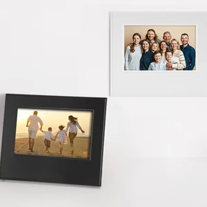 Cadre <span class=keywords><strong>photo</strong></span> en plastique avec enregistrement vocal 30s, cadeau personnalisé pour <span class=keywords><strong>la</strong></span> Saint-Valentin, <span class=keywords><strong>la</strong></span> fête des mères, décoration <span class=keywords><strong>de</strong></span> <span class=keywords><strong>la</strong></span> maison durable, souvenir <span class=keywords><strong>de</strong></span> <span class=keywords><strong>la</strong></span> famille - Product Image 1