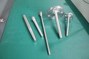 Thermocouple à résistance thermique, boîtier de protection en acier inoxydable, manchon de protection en céramique de corindon, résistant à la corrosion - Product Image 5