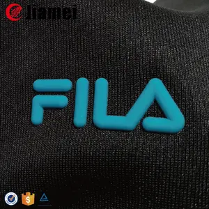 Logotipo de etiqueta de goma de silicona 3D de transferencia de calor personalizado