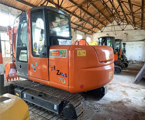 Machinerie minière japonaise Hitachi ZX70 avec lame de bouteur 7 tonnes sur chenilles petite pelle hydraulique Hitachi d'occasion zx70 - Product Image 4