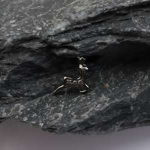 Pendiente <span class=keywords><strong>de</strong></span> Labret <span class=keywords><strong>de</strong></span> <span class=keywords><strong>Titanio</strong></span> Hipoalergénico <span class=keywords><strong>de</strong></span> Grado Implante ASTM F136 con Rosca Interna y Circonita Cúbica, para Bodas, Cristiano, Unisex - Product Image 5