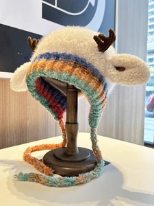 Bonnet en fausse fourrure <span class=keywords><strong>de</strong></span> renne à rayures arc-en-ciel, tricoté, avec oreilles et bois <span class=keywords><strong>de</strong></span> cerf, pour femmes et filles, cadeau <span class=keywords><strong>de</strong></span> Noë<span class=keywords><strong>l</strong></span>, vente en gros - Product Image 1