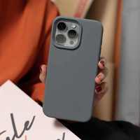Focus étui de protection pour téléphone en silicone de haute qualité, coque anti-chute englobante pour étui de téléphone Iphone16