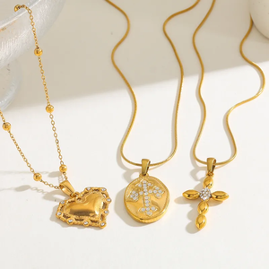 Bijoux pour femmes, plaqué or 18 carats, acier inoxydable 304, zircon, collier en forme de cœur croisé, style décontracté, chaîne de câble, pendentif, port quotidien - Product Image 3