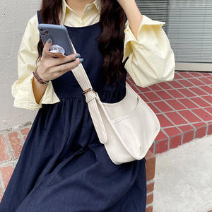 Bolso Bandolera Estilo Coreano con Correa Ancha para el Hombro, Bolso Tipo Cubo en Forma de Media Luna, Color Sólido, Resistente al Agua, Bolso de Pecho para Mujer - Product Image 1