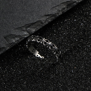 Retro Fashion Rice Flower <b>Ring</b> Women's <b>Silver</b> Tone Eight Pointed Star Design Gift Jewelry SA1028 - Product Image 1