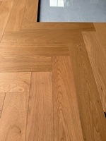 Parquet en chevrons Bowin, chêne de qualité AB, stratifié multicouche, 14/3 mm, surface lisse brossée légèrement, huilé UV