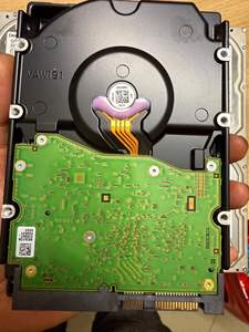 HUS726 Seri HUS726T4TALS200 0B36053 0NT1X2 G14 HDD 4TB 7.2K SAS 12Gb/s 3.5" LFF Hard Drive Enterprise untuk Penggunaan Server/Penyimpanan - Product Image 6