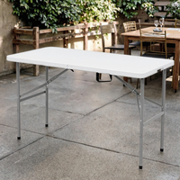 Table pliante portable moderne en plastique de 1,2 m, mobilier d'extérieur léger en plastique pour la salle à manger de la cour, les parcs et les hôtels