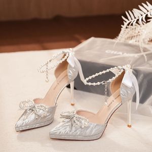 Zapatos de Novia con Tacón de Aguja, Punta en Pico, Correa en el Tobillo, Lazo de Satén, Color Sólido, Tendencia de Moda, 5cm-8cm - Product Image 1