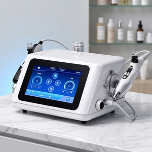 Appareil de Dermabrasion à l'Eau et à l'Oxygène, Machine d'Infusion Cutanée EMS au Vanadium, Machine à Lumière Aquatique, Appareil Non Invasif - Product Image 1