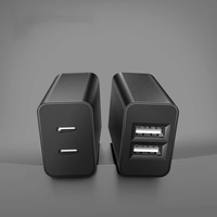 Adaptateur Chargeur Rapide Double USB-A USB-C Prise UK Tension Universelle 10W 5V2A Protection OTP/OVP Matériau Ignifuge PC Garantie 2 Ans