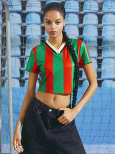 Vente en gros : Crop top sportif sexy imprimé color block pour femme, coupe ajustée, col en V, anti-humidité, respirant, séchage rapide, personnalisable - Product Image 3
