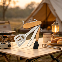Ensemble d'outils de barbecue portables multifonctionnels 5 en 1 pour le camping en plein air, avec manche en bois et acier inoxydable détachable