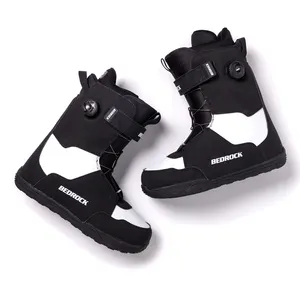 Traje de esquí de alambre de acero Botas de snowboard de desgaste rápido Botas de esquí impermeables para mujeres y hombres