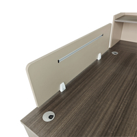 Bureau de travail exécutif convertible au design moderne de luxe avec PC Caractéristiques modulaires en bois pour le bureau du personnel