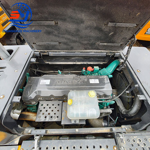 Excavatrice sur chenilles d'occasion Volvo EC380 DL de 38 tonnes, robuste, idéale pour les grands projets de construction et l'exploitation minière - Product Image 6