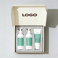 Carton d'expédition écologique recyclable beige avec impression de logo personnalisé, insert en mousse floquée, boîte cadeau pour les ensembles de soins de la peau à domicile et au spa