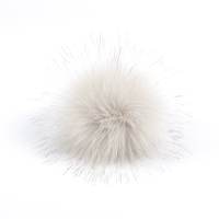 Boules de fourrure synthétique de 8 cm pour chapeaux, pompons de 8 cm avec épingle pour loisirs créatifs, breloques pour sacs, boules de fourrure rouge et noire moelleuses pour le bricolage