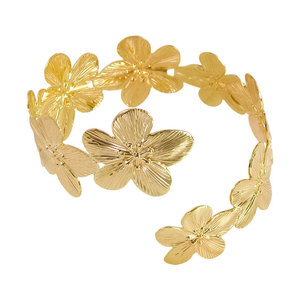 Bracelet manchette ajustable en métal plaqué personnalisé, motif floral populaire, pour femme, idéal pour l'été, la plage et les vacances - Product Image 6