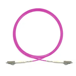Fabricant LC UPC vers LC UPC 1m 3m 5m 10m Cordon optique simplex OM4 Câble monomode PVC 2.0mm Cordons de raccordement à fibre optique
