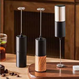 Mini Espumador de Leche Eléctrico Automático a Pilas, Espumador de Café Eléctrico con Batidor de Acero Inoxidable - Product Image 2