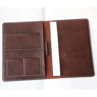 Porte-passeport et porte-cartes rétro en cuir véritable créatif avec surface douce et impression de logo disponible