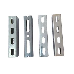 Support de <span class=keywords><strong>panneau</strong></span> <span class=keywords><strong>solaire</strong></span> en acier perforé de haute qualité pour l'installation au sol de panneaux solaires - Product Image 4