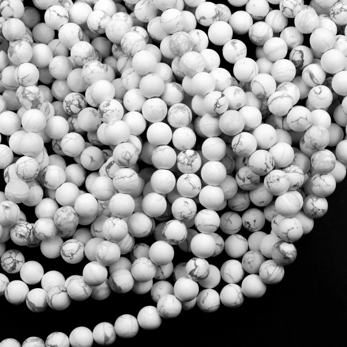 Howlite