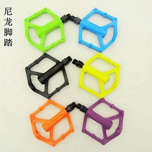 Pédales de vélo en nylon Ximeng M26 98x95mm, légères, pour VTT, ajustement universel - Product Image 2