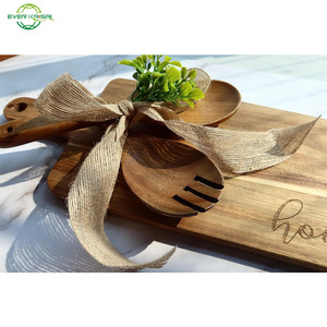 Première maison <span class=keywords><strong>cadeau</strong></span> idéal nouveaux cadeaux de pendaison de crémaillère fourchette en bois cuillère planches à découper ensemble - Product Image 3