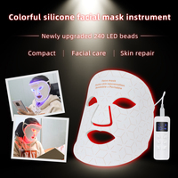 Masque facial LED portable en silicone à lumière rouge 630 nm, multi-longueurs d'onde, idéal pour les voyages, vente en gros usine - Offre Spéciale