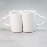 Tasse de couple en forme de cœur de gros tasse blanche de 11oz avec sublimation