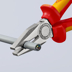 Pince combinée KNIPEX 03 06 200 SB isolée avec poignées à revêtement multi-composants, testée VDE, chromée, 200 mm - Product Image 3